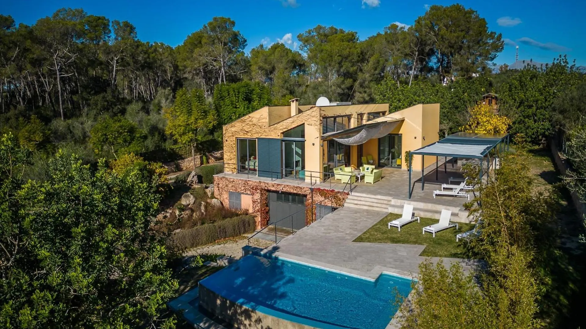 Villa In Mallorca With Infinity Pool & Beaches Sencelles