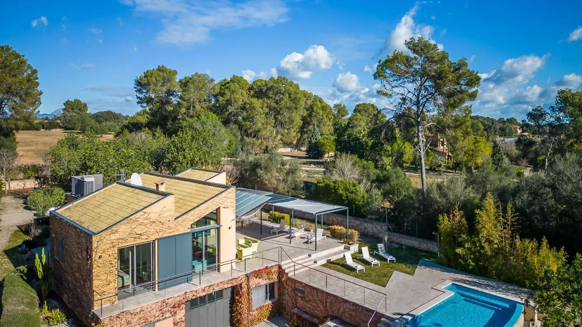 Villa In Mallorca With Infinity Pool & Beaches Sencelles 0*,  Ισπανία